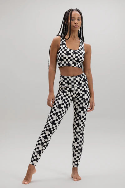 2024_11_05_hey_honey_ss25_lookbook_9311.webp